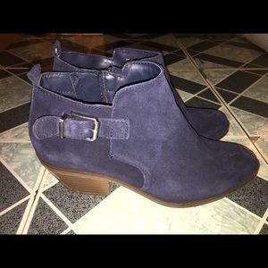 Sonoma Navy Ankle Boots Size 8.5